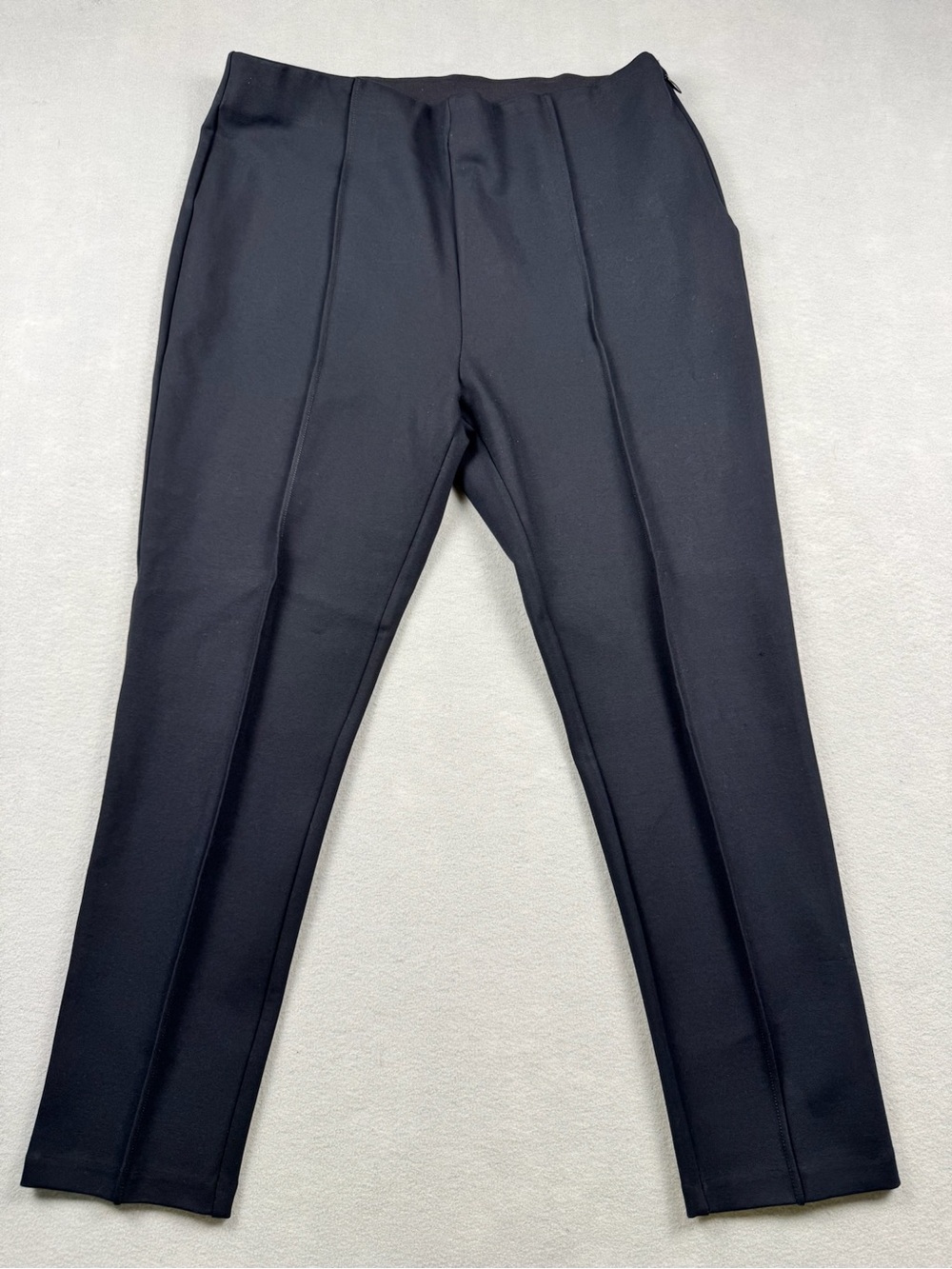 Vineyard Vines Navy Blue Ponte Knit Ankle Pintuck Pants Women Size XL Classic